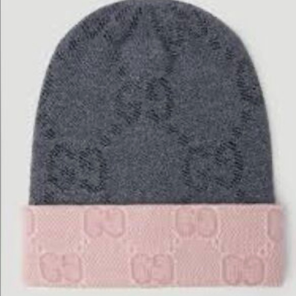 NEW GUCCI JUMBO GG GRAY PINK WOOL REVERSIBLE BEANIE
HAT size M